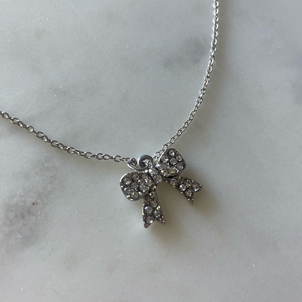 Sparkly Bow Necklace